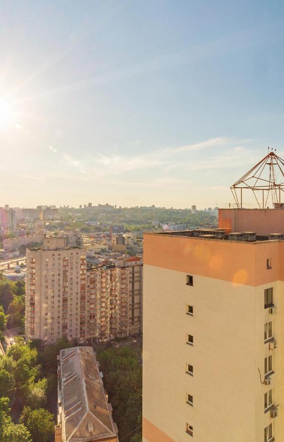 Квартиры По Улице Феодосийская, 1-А Kiev Bagian luar foto